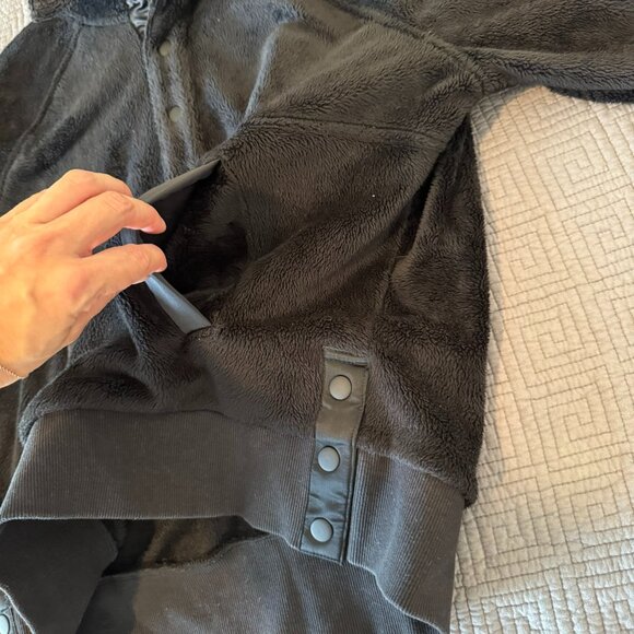 Athleta Cozy Karma Recover Snap Sweatshirt Black Sweater S - Picture 6 of 10